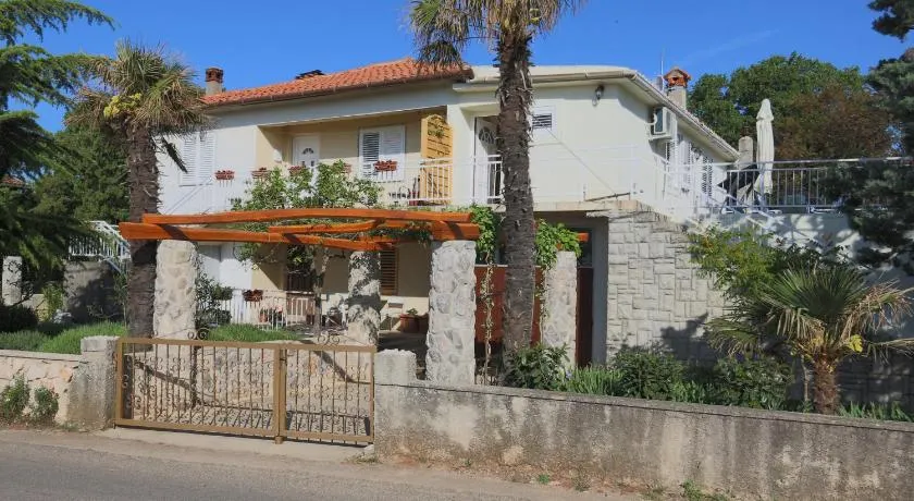Apartment DamirK - Image 1