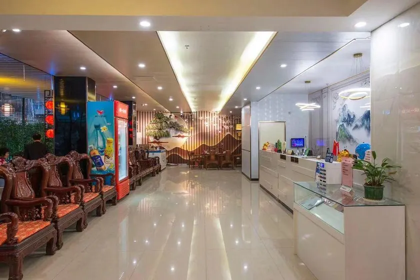 Yiru Express Apartment Hotel（Shantou's long corridor on the seaside) - Image 1