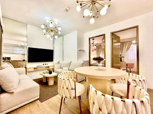 Elegant, and Family-Friendly 2BR in Pine Suites - Image 1