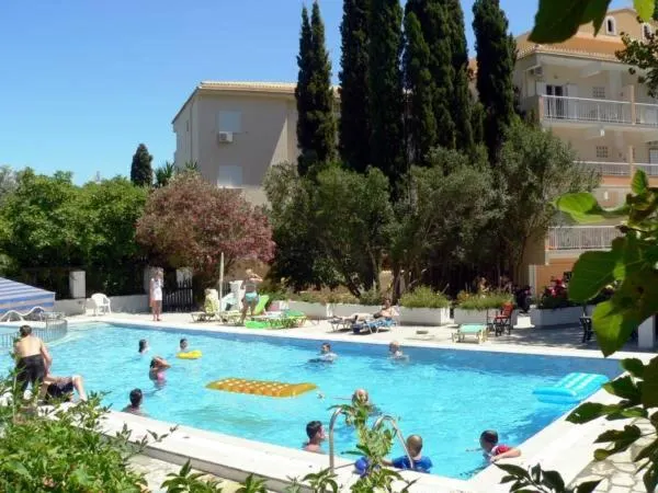 Ipsos Beach Hotel - Image 1