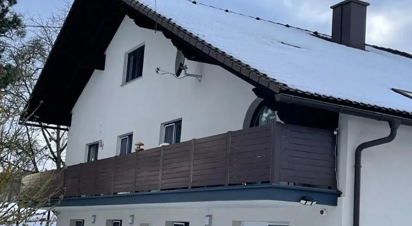 Appartement de vacances convivial et familial avec jardin et terrasse | Avec animaux bienvenus - Image 1