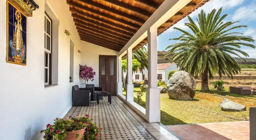 Tenerife Paradise 03 Suite Garden and Ocean Views - Image 1