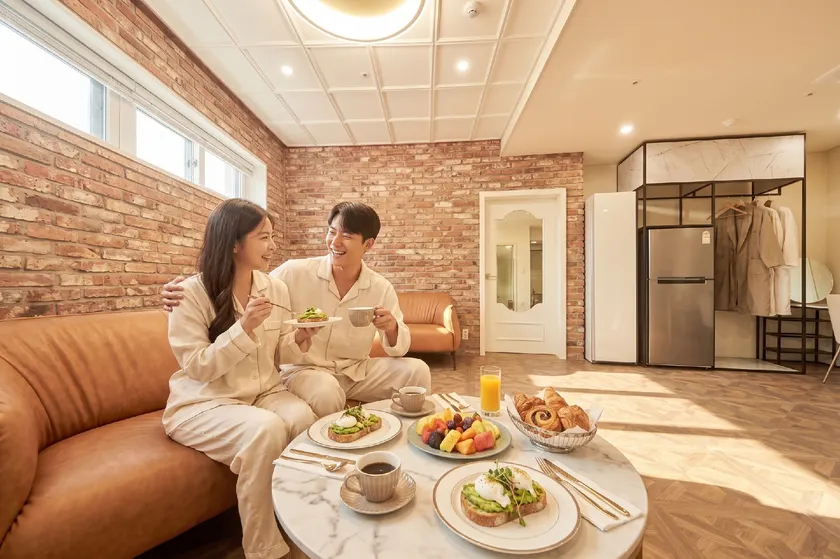 Restia Incheon Bay Hotel - Image 1