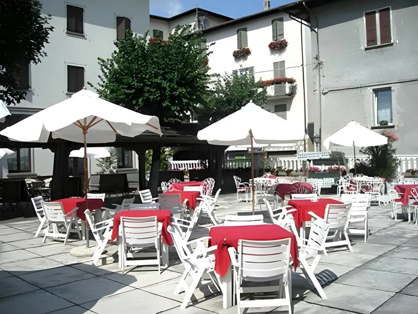 Hotel Ristorante Combolo - Image 1