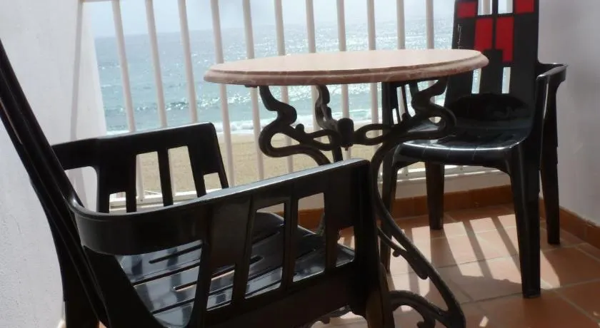 Hostal Cortés - Image 1