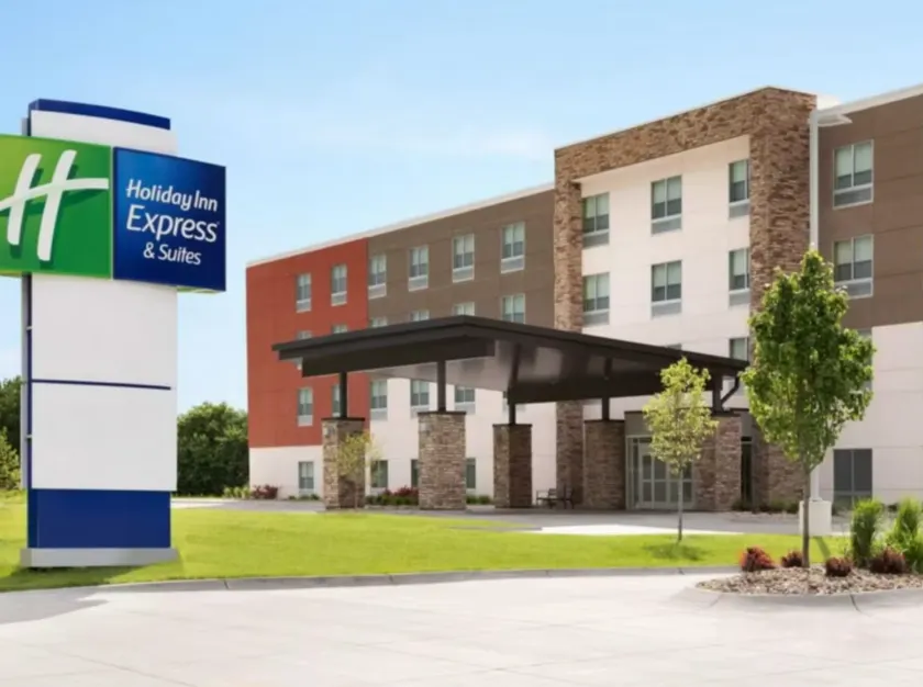 Holiday Inn Express & Suites Linden - Newark South by IHG - Image 1