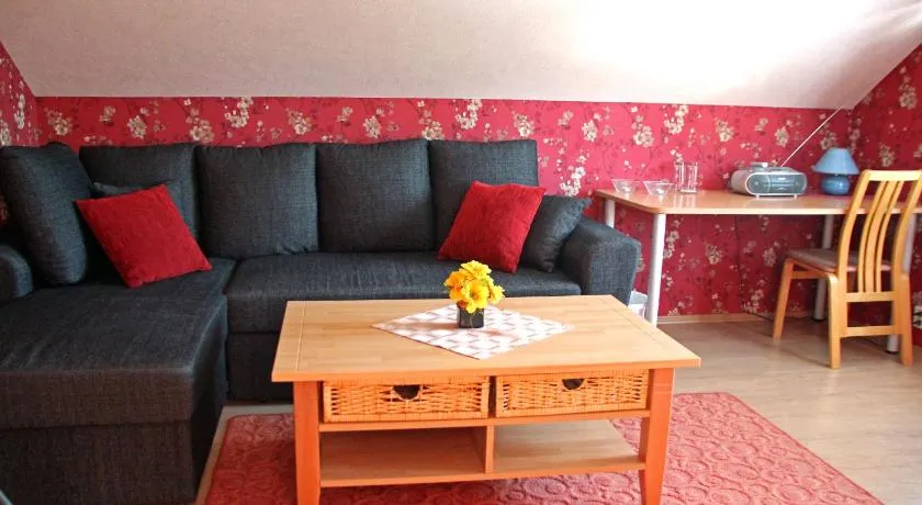 Rivaal Guesthouse-Cafe - Image 1