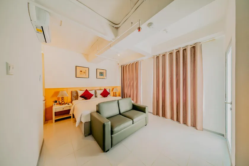 Orbit House - Image 1