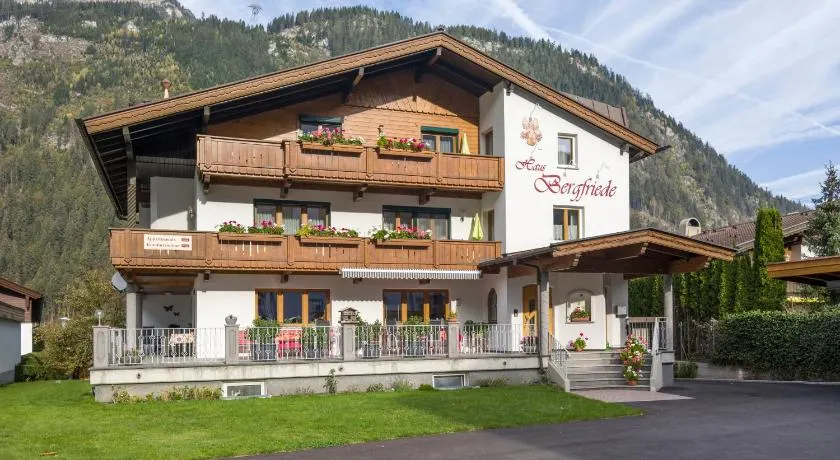 Haus Bergfriede - Image 1