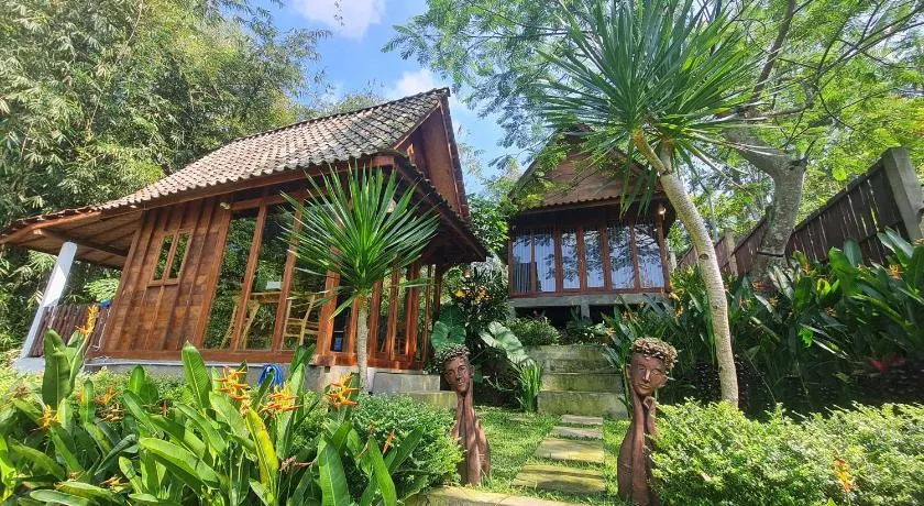 RUMAH KAYU MATARAJA VILLA - TABANAN - Image 1
