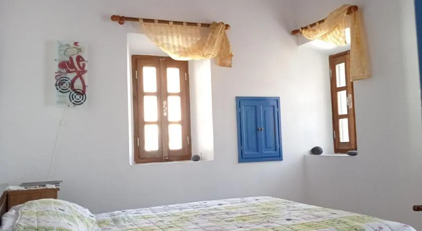 Quiet Stone House in Nisyros - Image 1