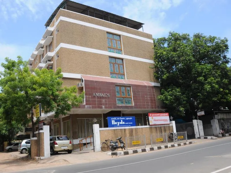 Lloyds Guest House - US Consulate Royapettah - Image 1