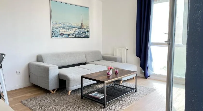 Havre paisible pres de Paris - Terrasse vue jardin avec oiseaux, parking double portail et ascenseur direct, Metro 13 a 6 min a pied - Image 1
