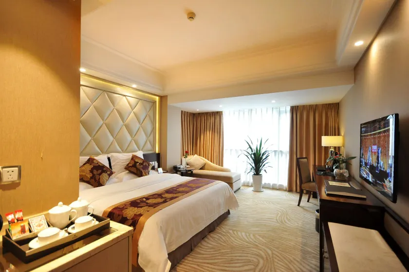 Jinke International Hotel (Chengdu Happy Valley) - Image 1