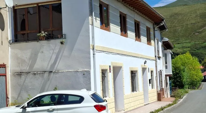 Casa García, Cantabria - Image 1