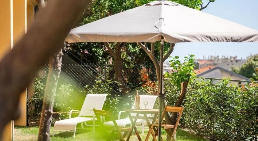 LE VAL D'OR Calme Grand Jardin Parking privé - Image 1