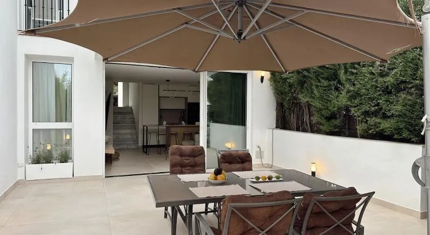 Marbella Hideaway BBQ, POOL & Best walking distance Beaches - Image 1