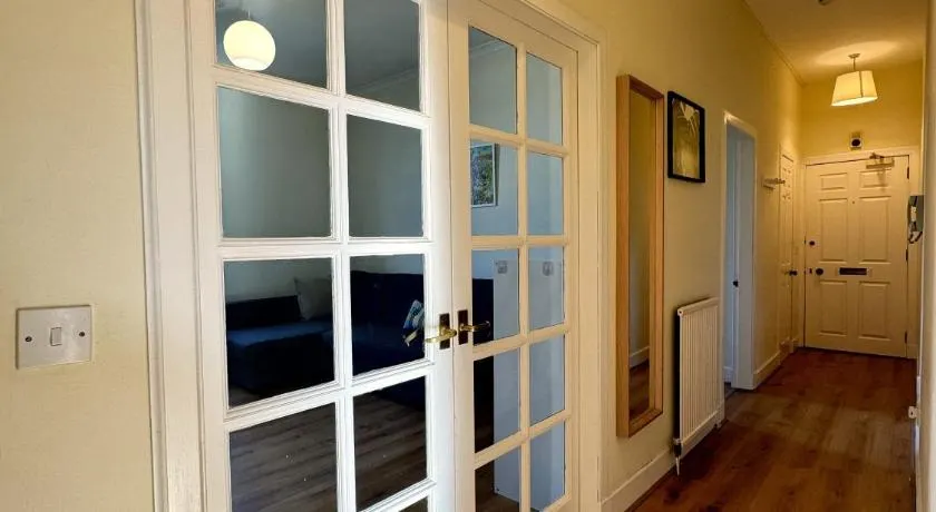 Edinburgh Centre - George Square Residence - Image 1
