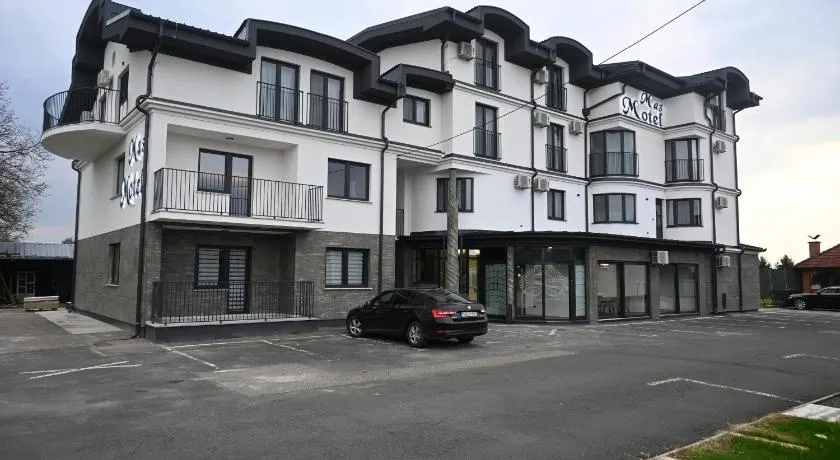 Mas Motel - Image 1