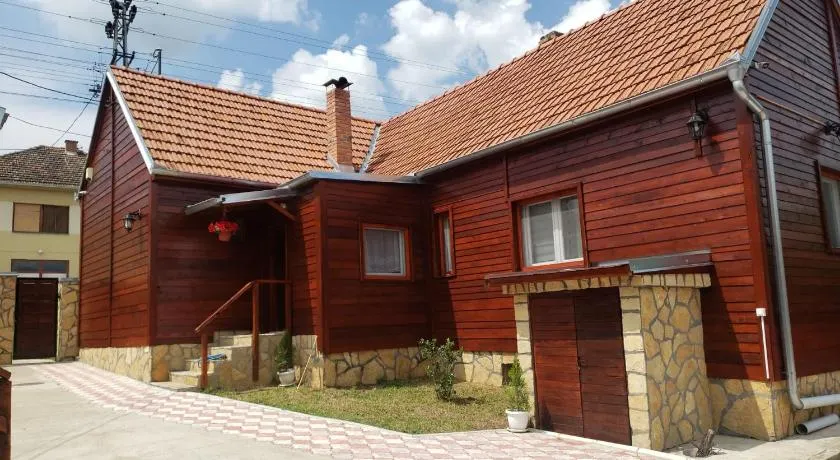 Kuća za odmor Jarić - Image 1