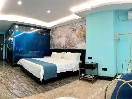 Hainan Huatian Hotel - Image 1
