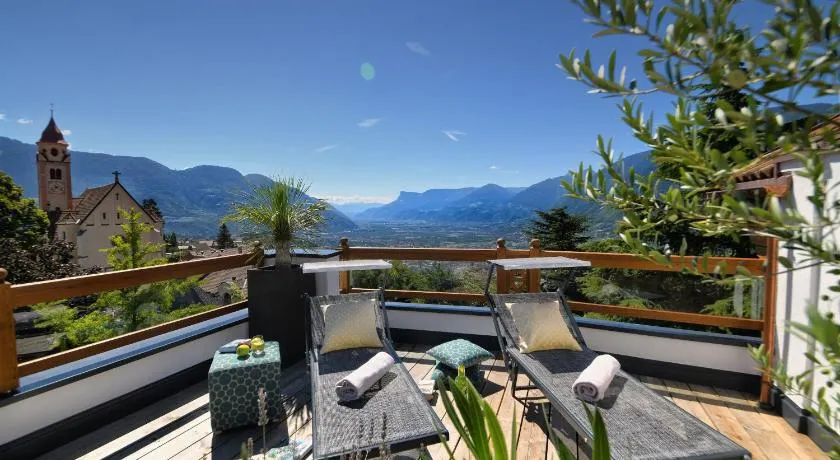 Small Hotel Sonne - Image 1