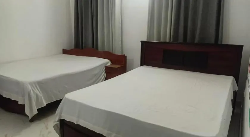 Akshi Hostel - Image 1