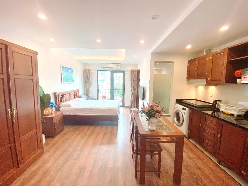 BLUEHOMES Apartment & Residence 25 Phan Dinh Phung - Image 1