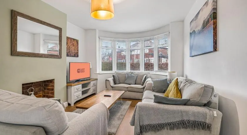 GuestReady - Tranquil Retreat near Bramall Hall - Image 1