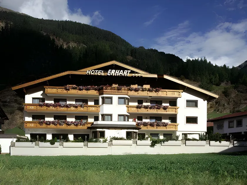 Merveilleux appartement de vacances adapté aux familles avec barbecue, jardin et terrasse | À côté du ski | Adapté au travail à distance - Image 1