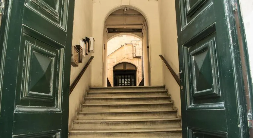 Vincenti Strait Street Suite - Image 1