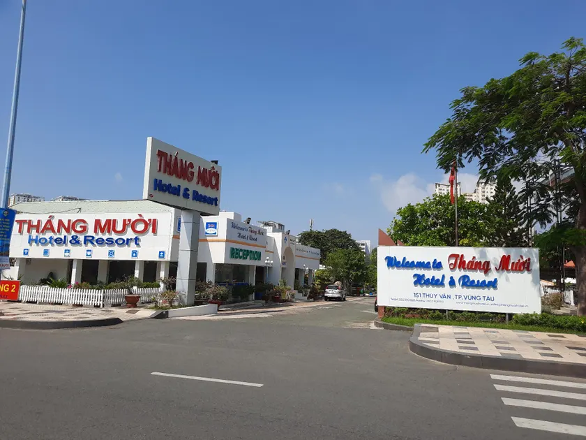Thang Muoi Hotel - Image 1