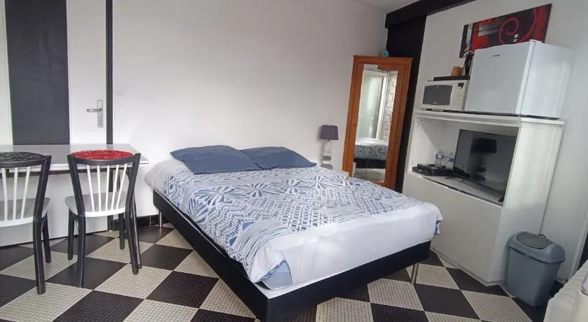 Chambre privative à st remy en mauges - Image 1