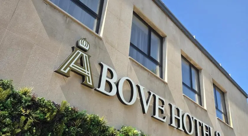 Above Hotels - Image 1
