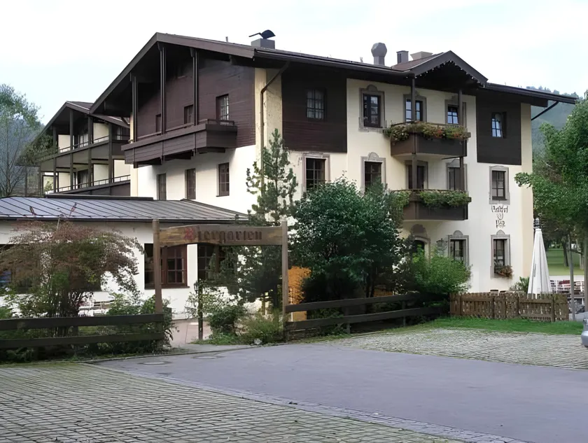 Gasthof Hotel zur Post - Image 1