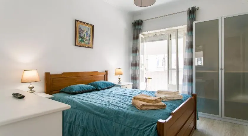 Appartamento vacanze a Mem Martins a 4 Km da Sintra - Image 1