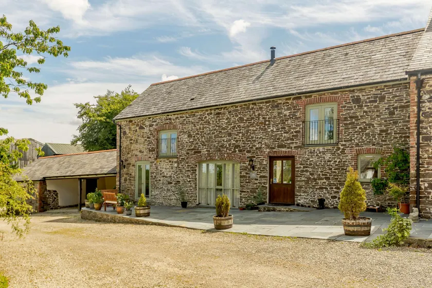 West Pennicknold Barn - Image 1