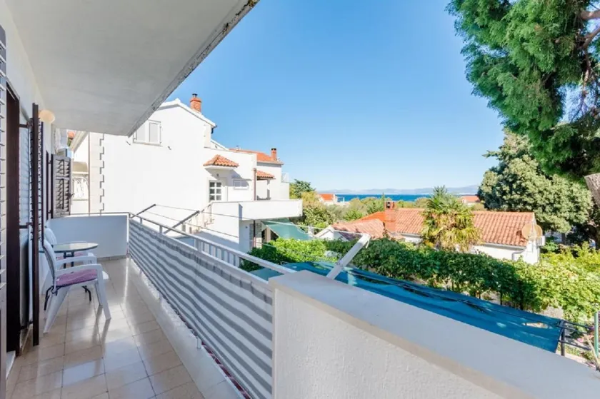 Apartment Matko A2 Mirca, Island Brac - Image 1