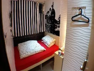 Micro Hotel - Image 1