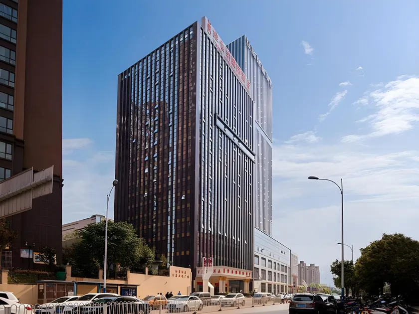 Vienna International Hotel Kunming Guangfu Road Aegean Shopping Center - Image 1