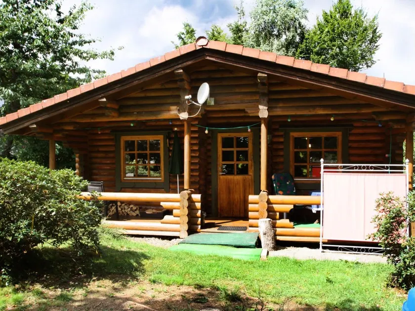 Chalet Birdieferienhaus by Interhome - Image 1