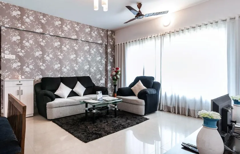 Old Bollywood Drive - 3 Bedrooms apartment - Image 1