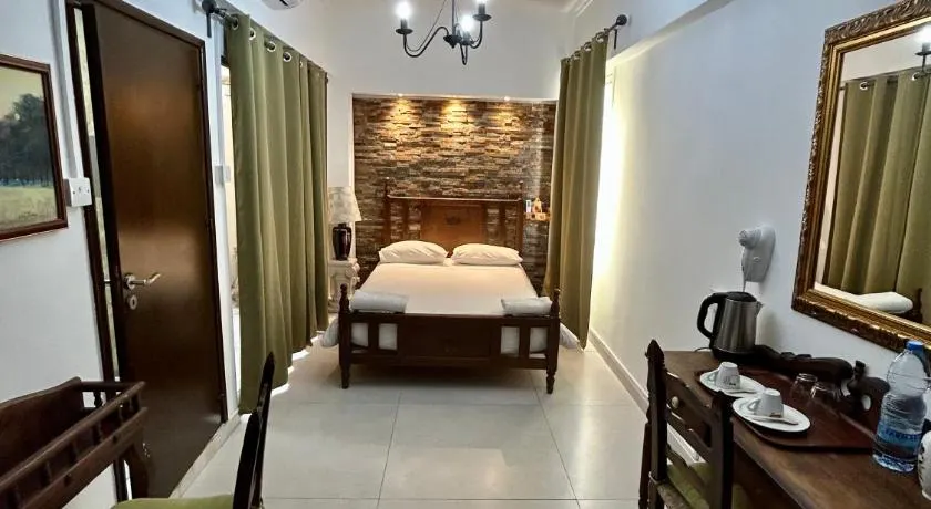 Kipros Accommodation - Image 1