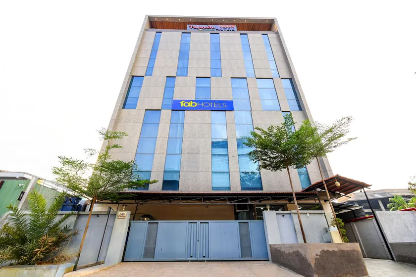 Fabhotel Unnam - Nr Amazon Hyderabad Campus, Financial District, Gachibowli - Image 1