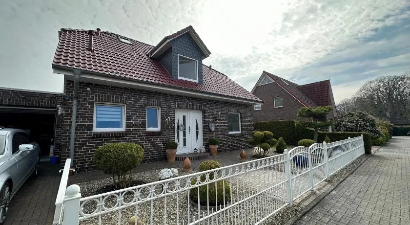 Ferienwohnung am Hafen Rüstersiel - Image 1