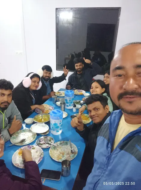 Amar Home Stay & Hotel - Image 1