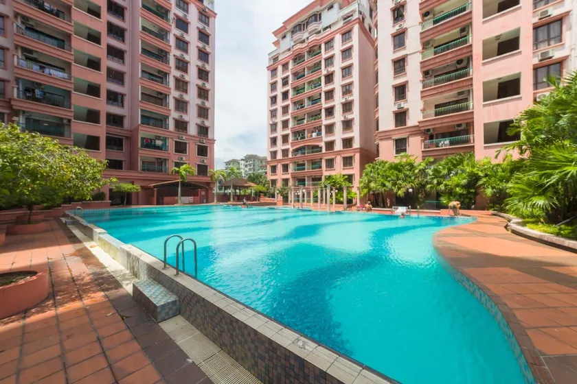 Charis Suites at Marina Court Kota Kinabalu - Image 1