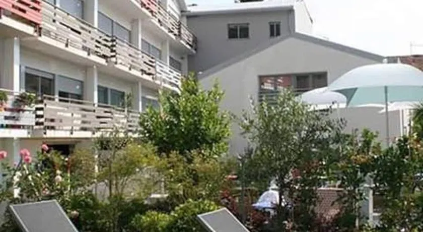Levante Residence - Image 1