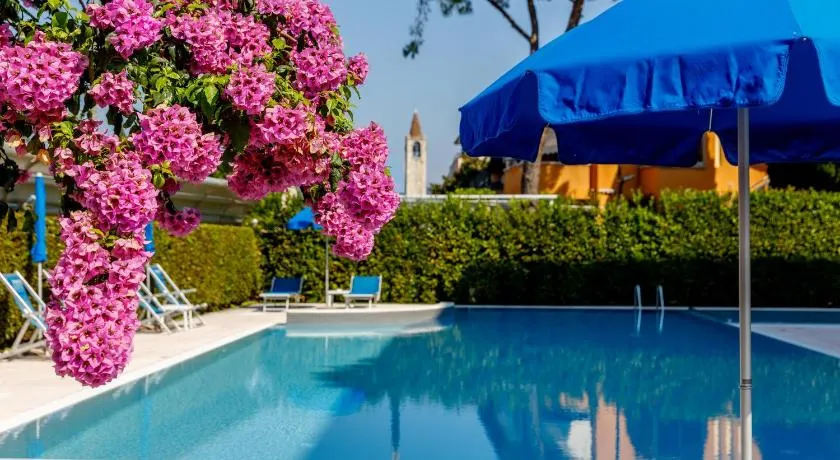 Hotel Idania - Image 1