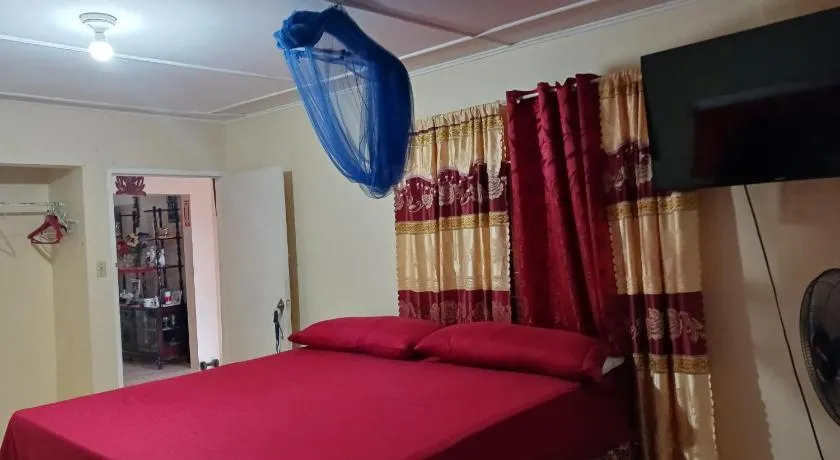 Tina's Guest House - Image 1